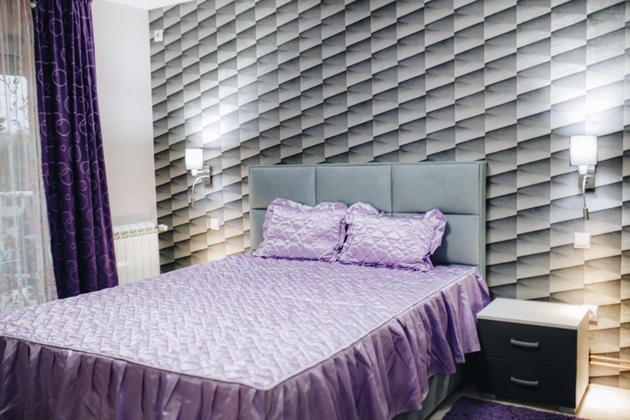 Garni Hotel Radovic ครากูเยวัตส์ ภายนอก รูปภาพ