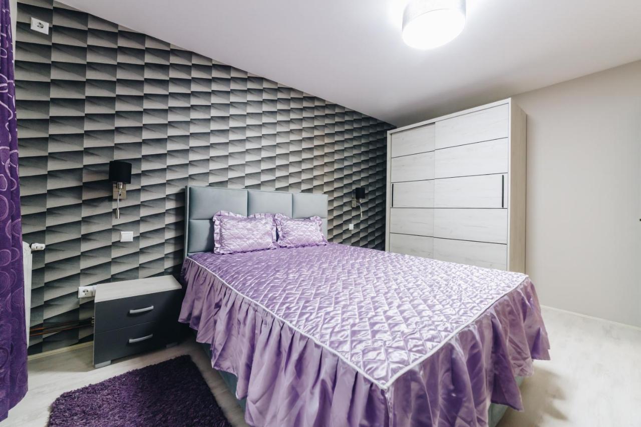 Garni Hotel Radovic ครากูเยวัตส์ ภายนอก รูปภาพ